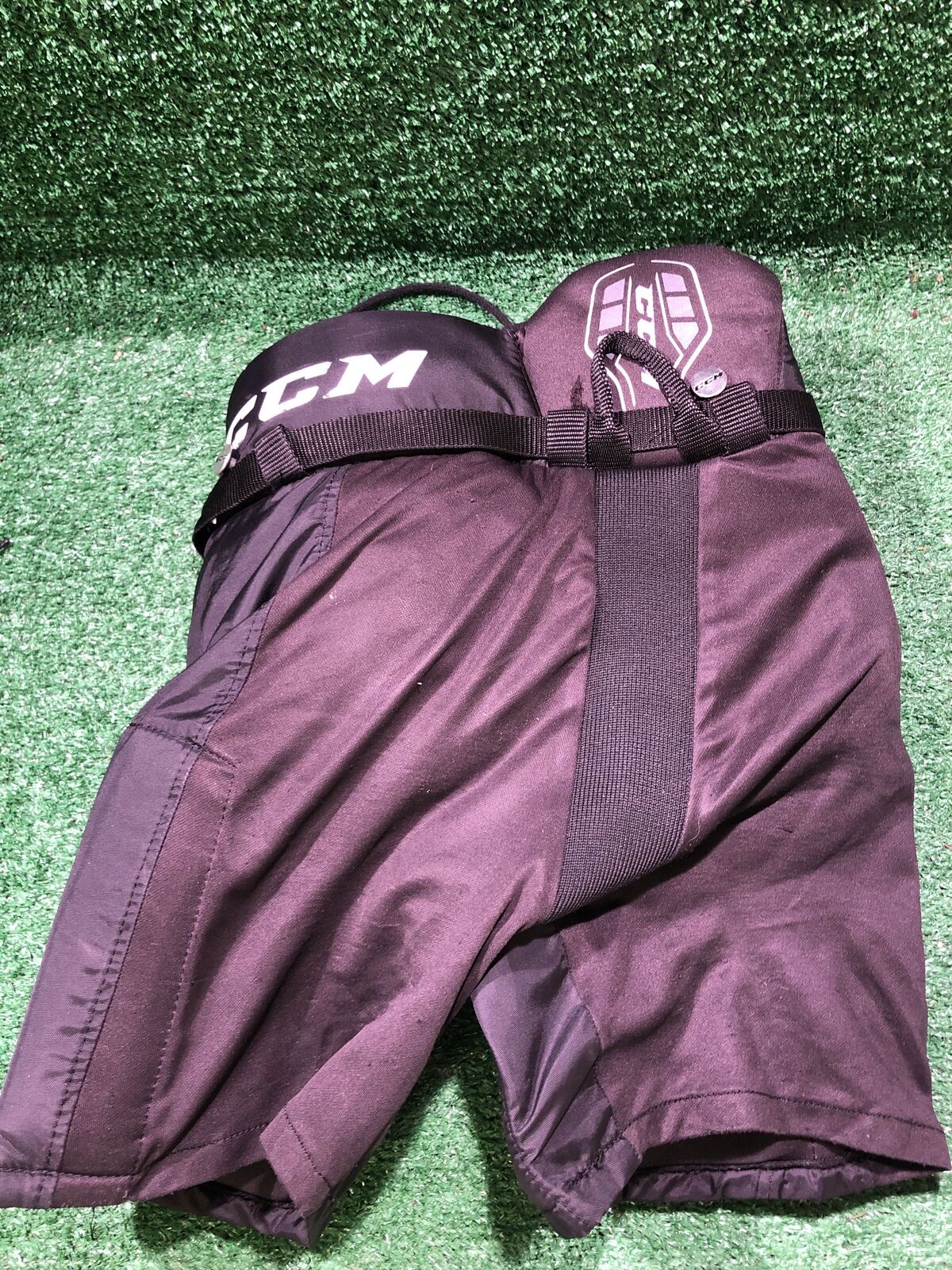 Ccm Hockey Pants Youth Large (L)