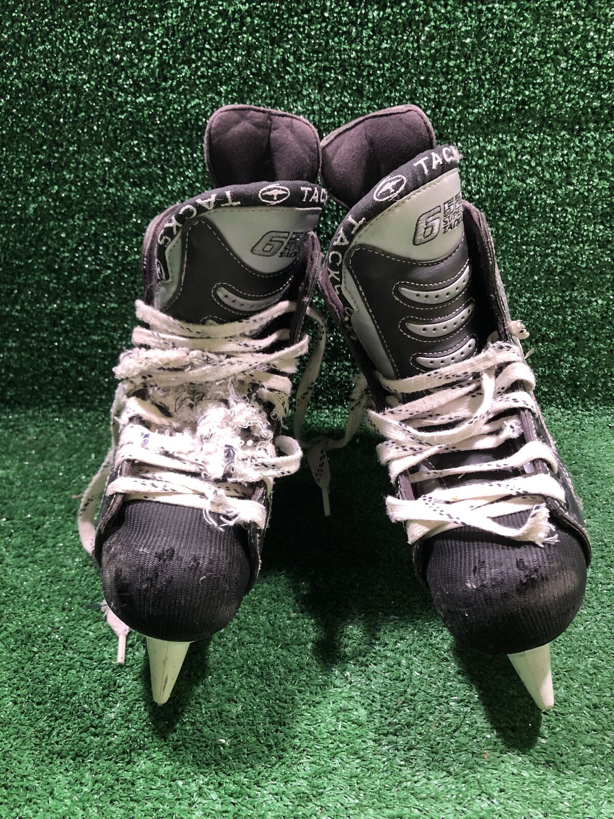 Ccm 652 Super Tacks Hockey Skates 5.5D Skate Size