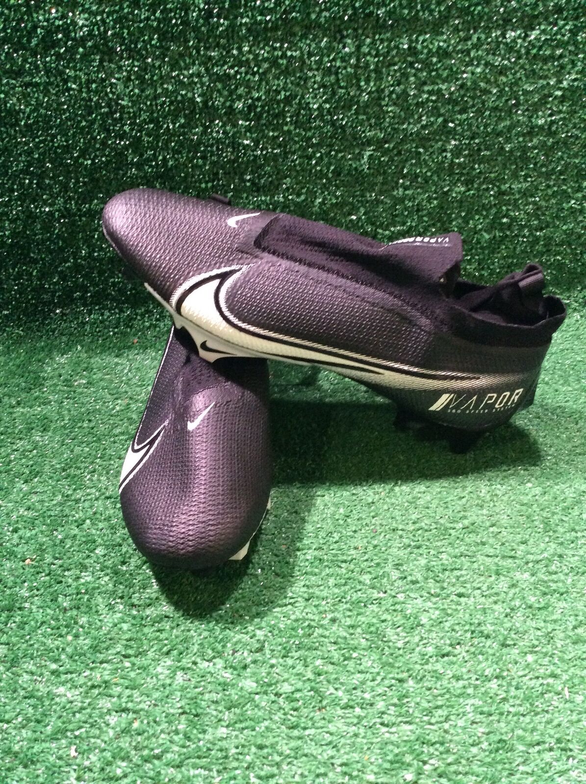 Team Issued Baltimore Ravens Nike Vapor 360 Elite 12.0 Size Football Cleats