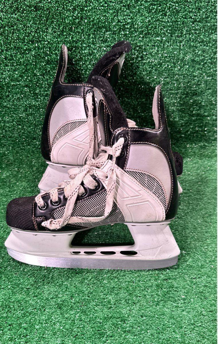 Ccm Powerline Hockey Skates 3.0 Skate Size