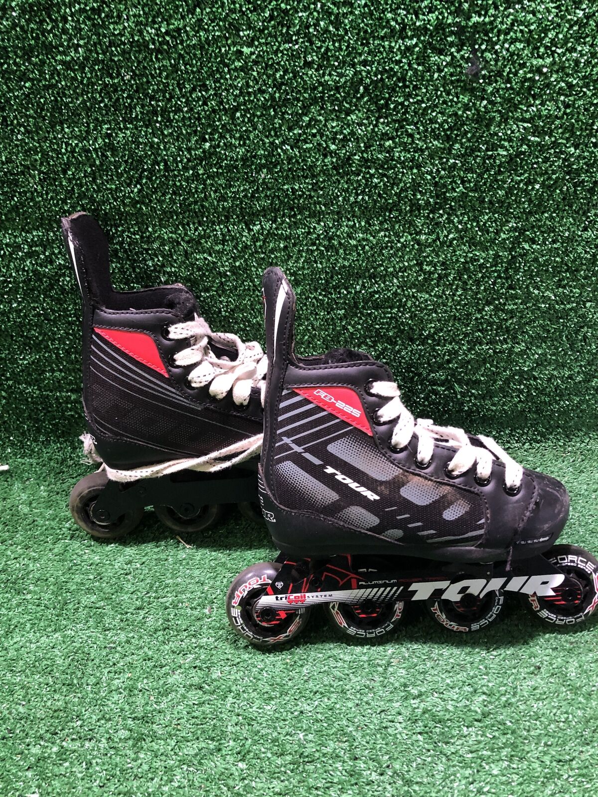 Tour FB-225 Inline Skates Youth 11.0J Skate Size