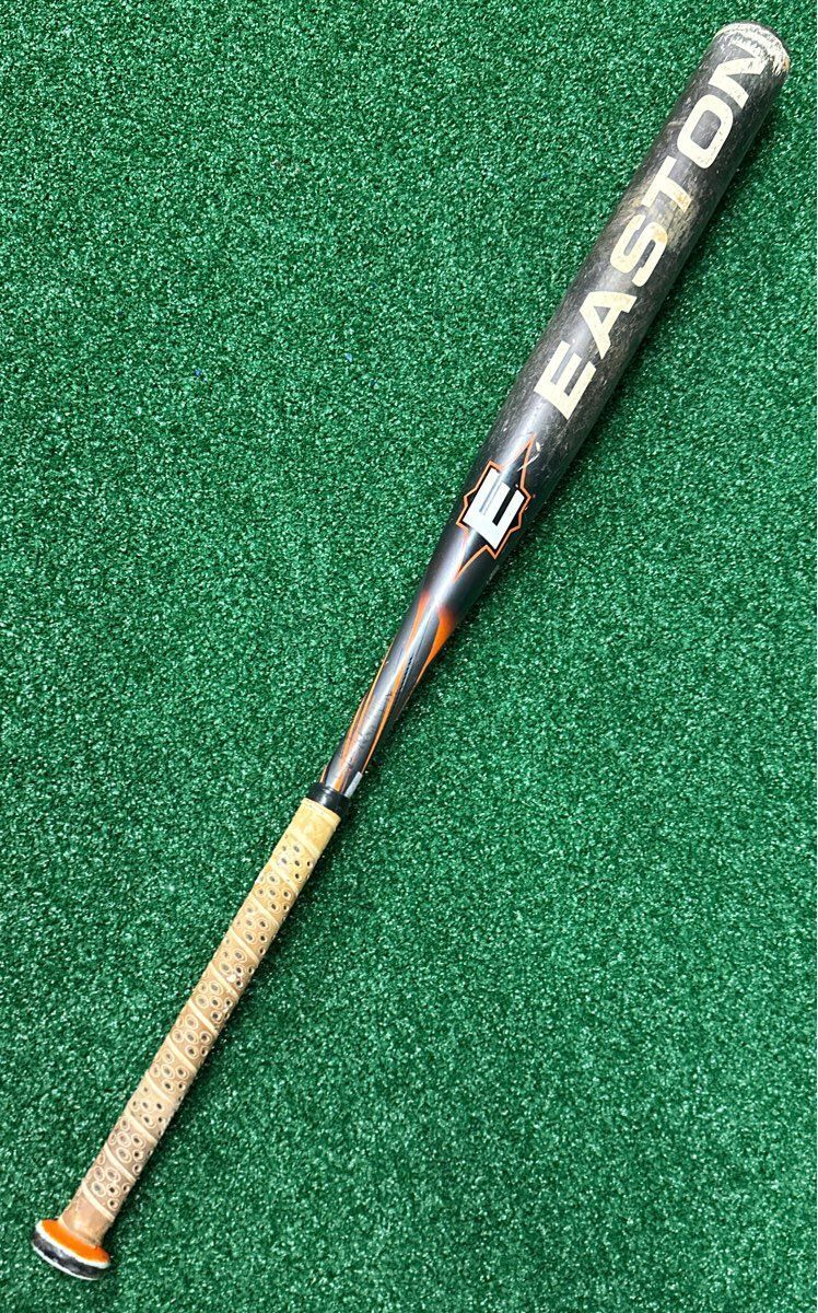 Easton Salvo Softball Bat 34" 26 oz. (-8) 2 1/4"