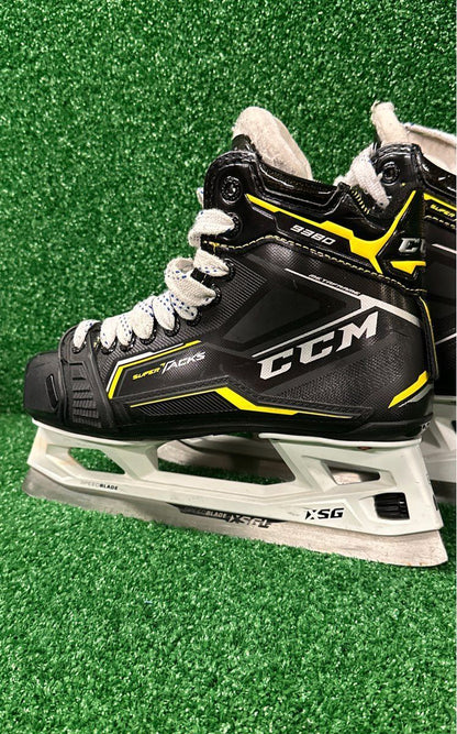 Ccm Super Tacks 9380 Hockey Goalie Skates 7.0 Skate Size