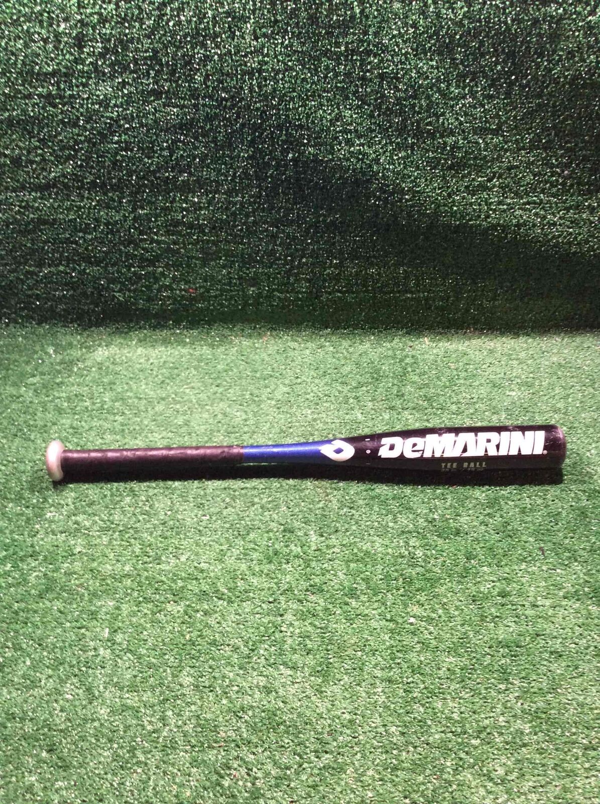 Demarini Rumble Teeball Bat 25" 15 oz. (-10) 2 1/4"