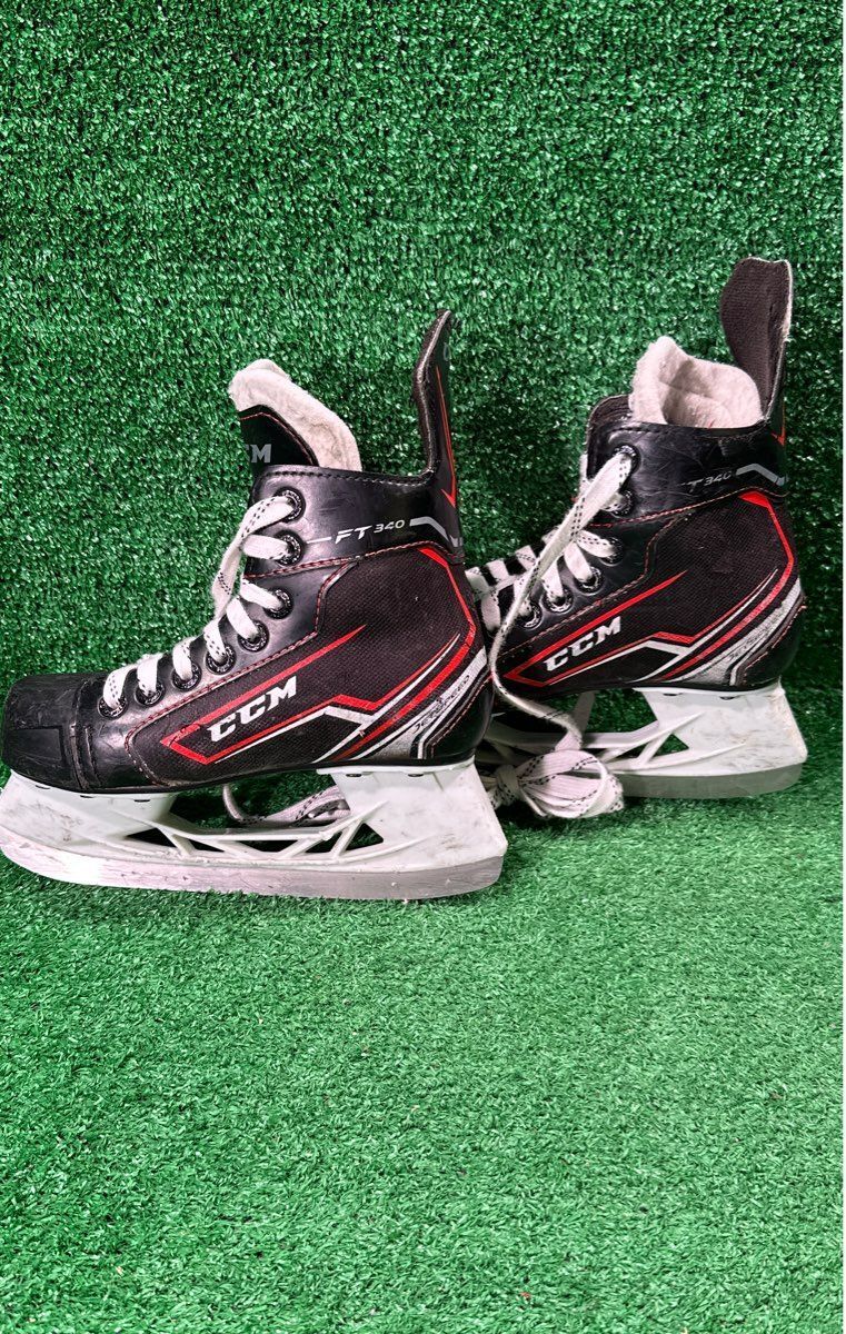 Ccm FT40 Hockey Skates 13.0 Skate Size