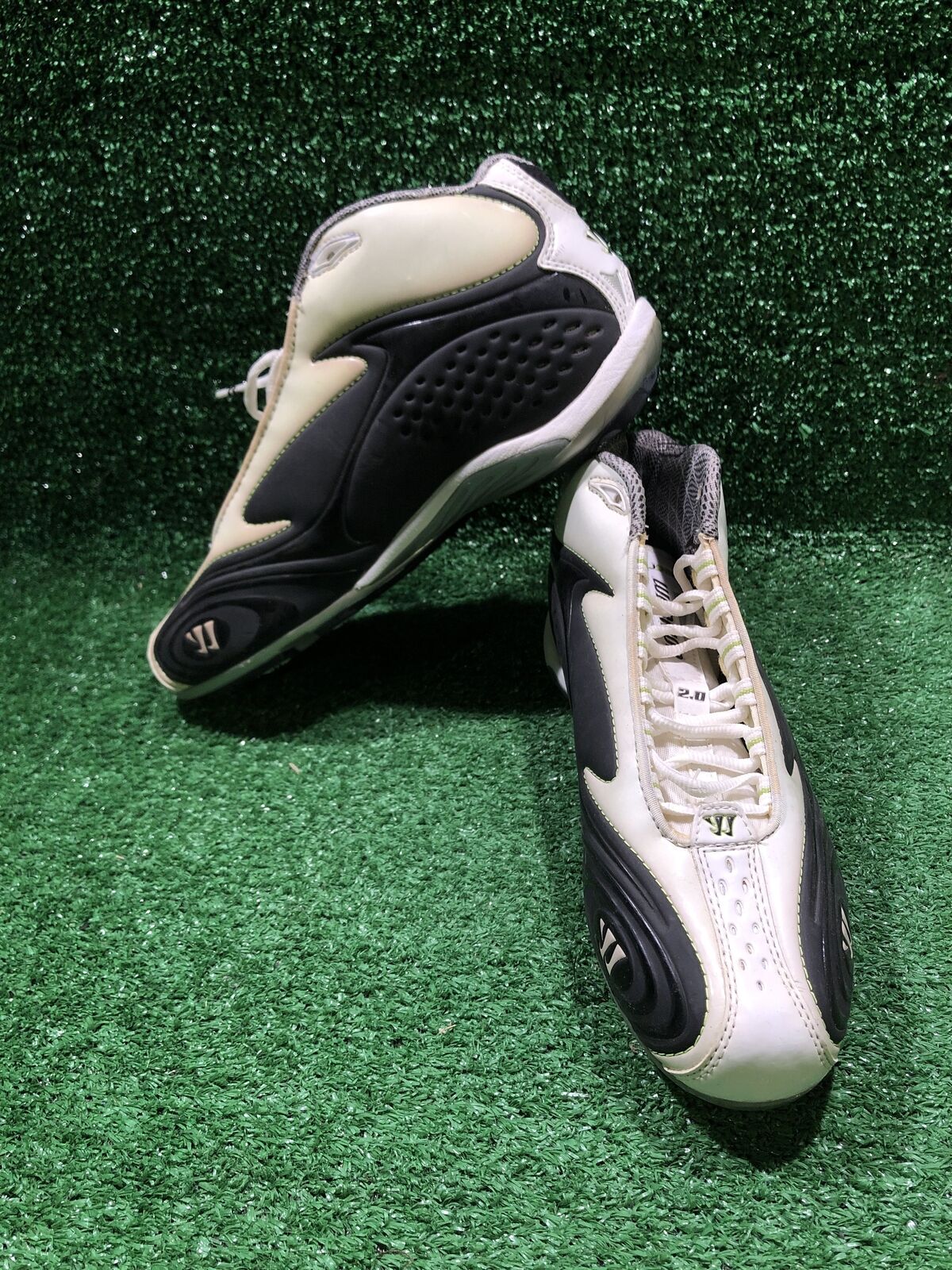 Warrior Burn Detach 2.0 Mid 8.0 Size Cleats