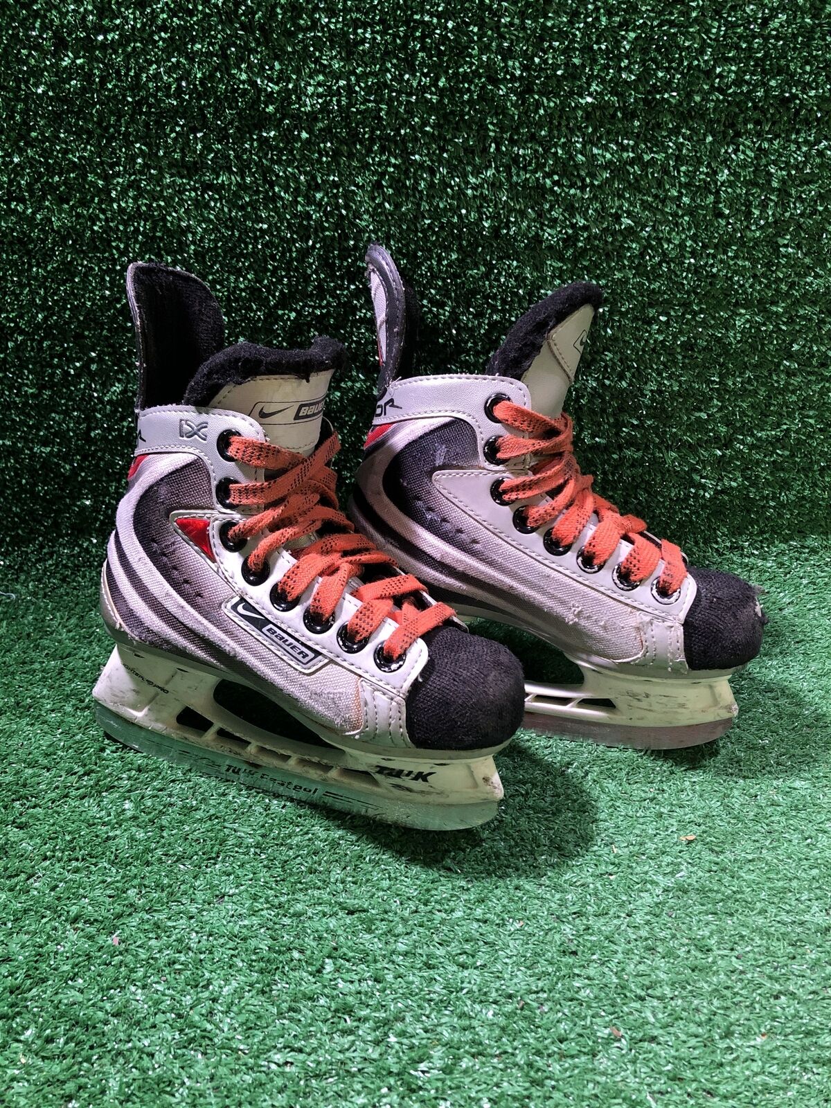 Bauer Vapor IX Hockey Skates