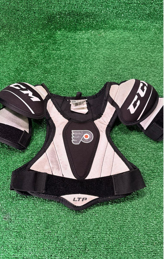 Ccm Flyers LTP Hockey Shoulder Pads Junior Small (S)