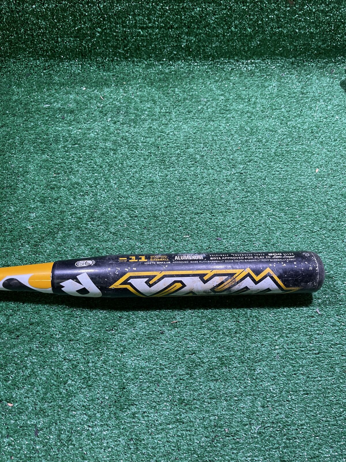 Demarini VNL12 Baseball Bat 31" 20 oz. (-11) 2 1/4"