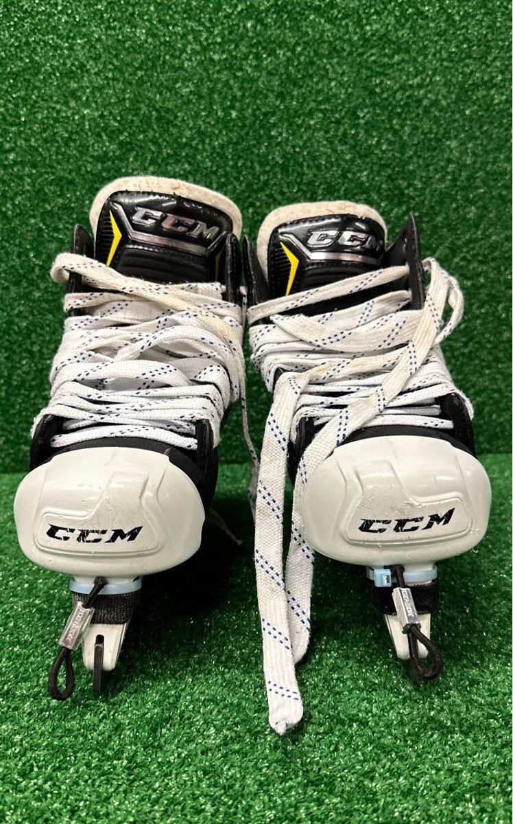 Ccm Tacks 9080 Hockey Goalie Skates 8.0 Skate Size