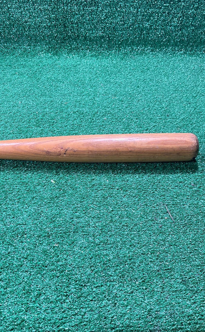 Louisville Slugger Wooden Bat 27" 26 oz. 2 1/4"