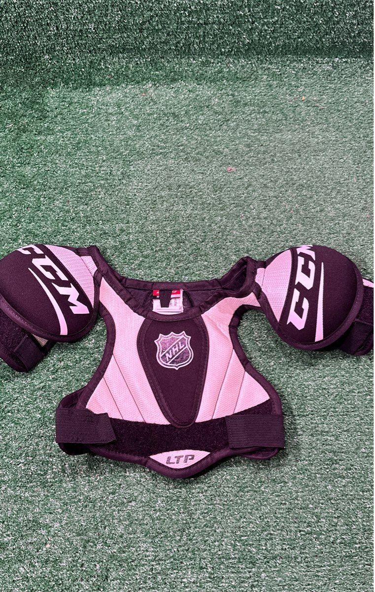 Ccm NHL LTP Hockey Shoulder Pads Youth Medium (M)