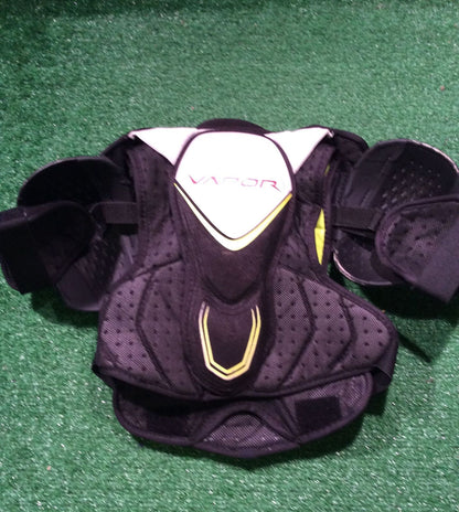 Bauer Vapor S20 Hockey Shoulder Pads Junior Medium (M)