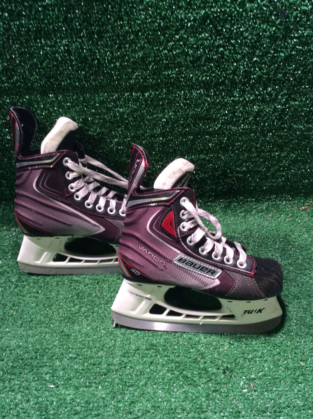 Bauer Vapor X40 Hockey Skates 1.0R Skate Size