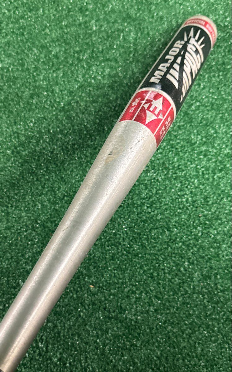 Easton Major Impact SM15 Softball Bat 32" 26 oz. (-6) 2 1/4"