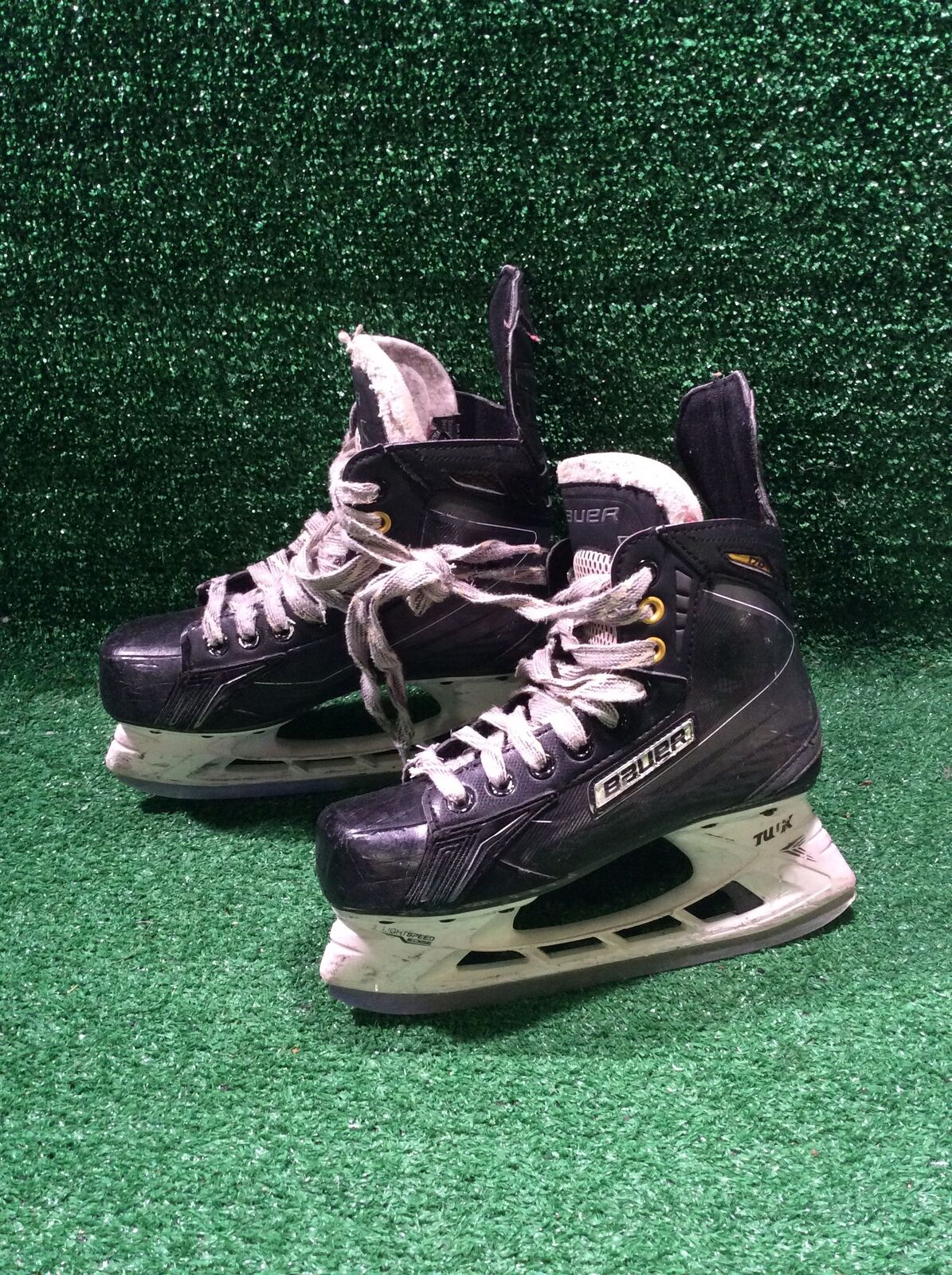 Bauer Supreme 170 Hockey Skates 4.0D Skate Size