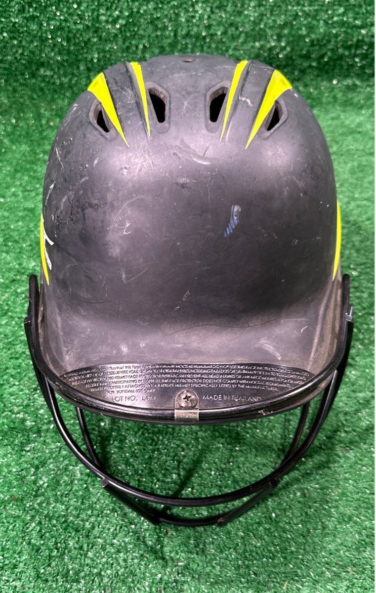 Mizuno MBH250 Softball Batting Helmet, 6 3/4" To 7 3/4"