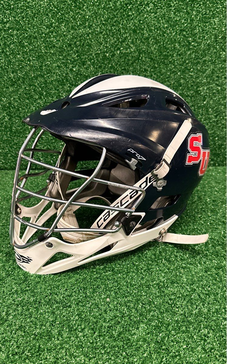 Cascade Pro7 Junior Adjustable Lacrosse Helmet