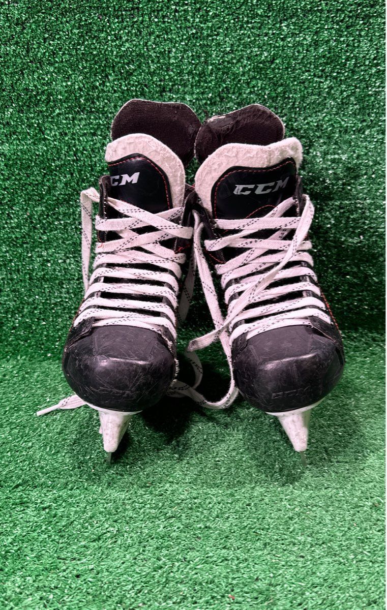 Ccm FT40 Hockey Skates 13.0 Skate Size