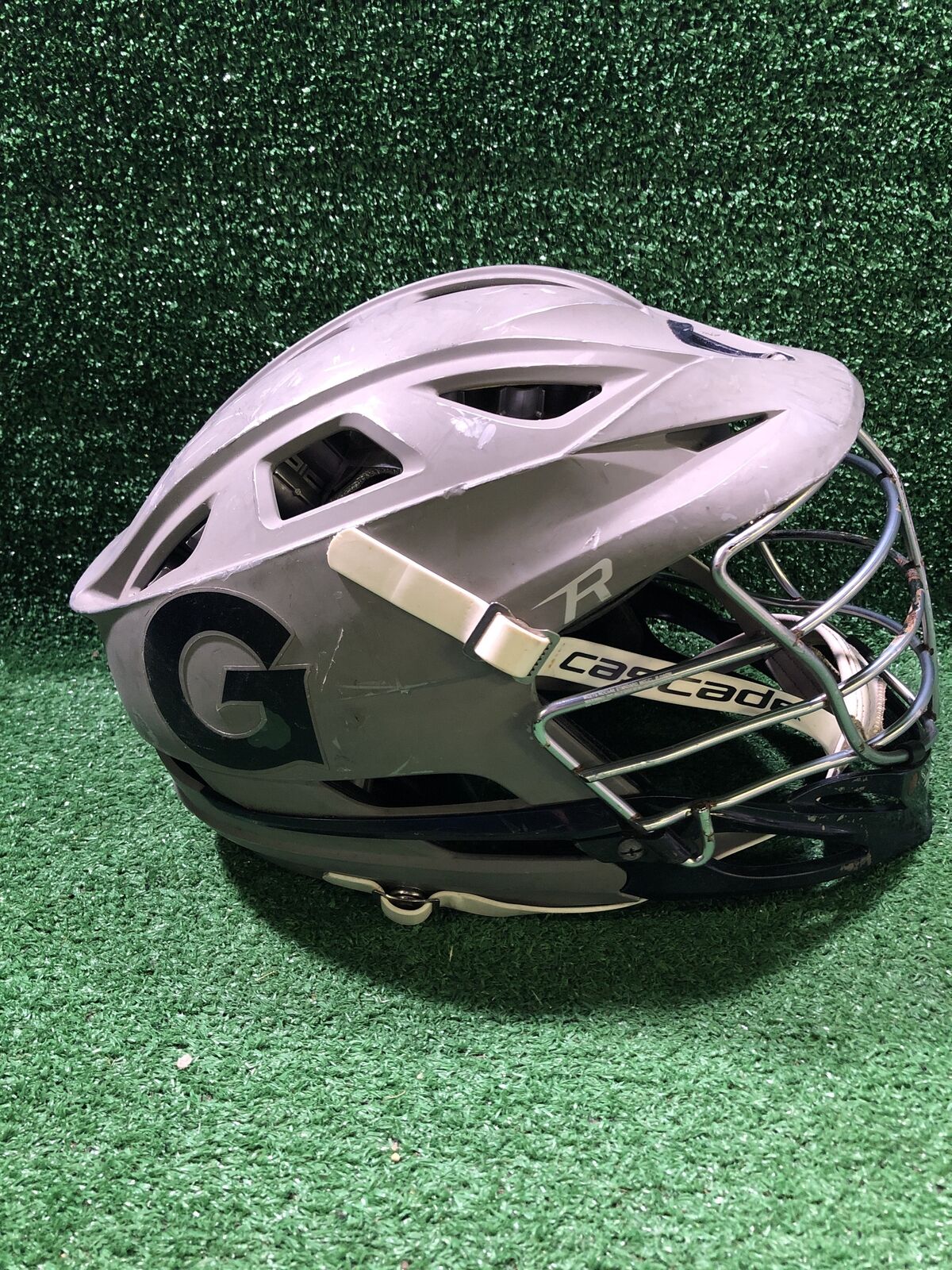 Cascade R OSFM Lacrosse Helmet