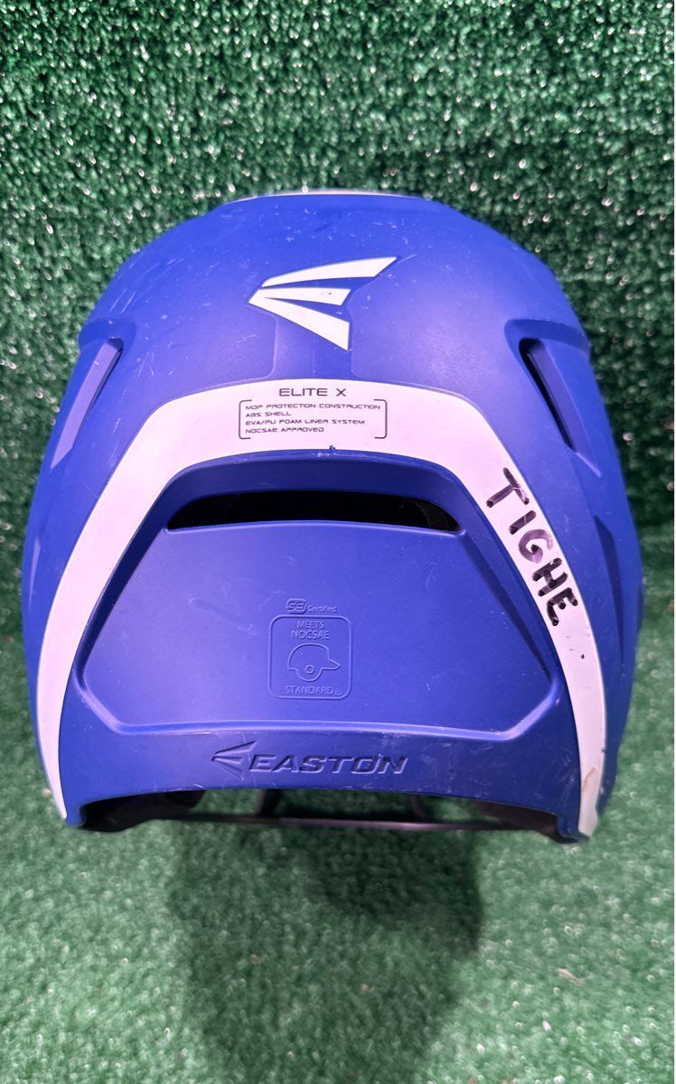 Easton Elite X Softball Batting Helmet, 7 1/8" To 7 1/2"