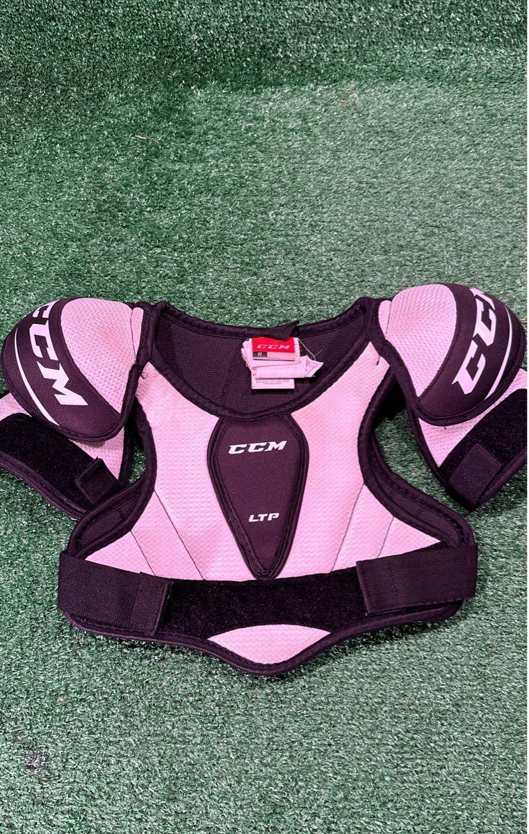 Ccm LTP Hockey Shoulder Pads Youth Medium (M)