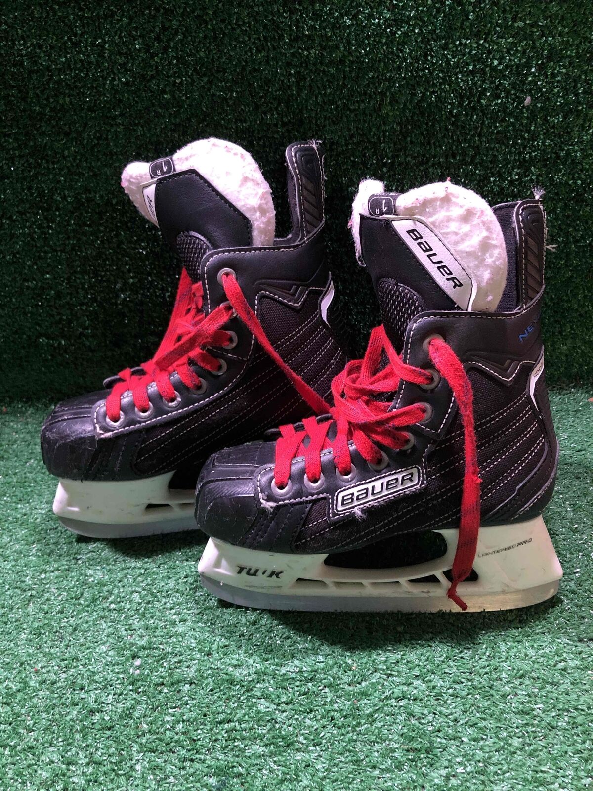 Bauer Nexus 4000 Hockey Skates Y1.0R Skate Size