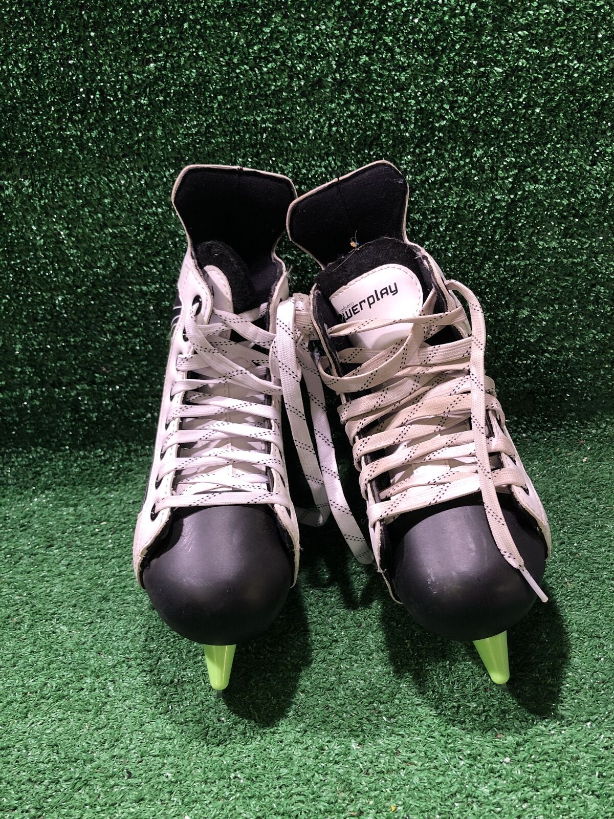 Verbero Powerplay Hockey Skates Youth 13.0 Skate Size