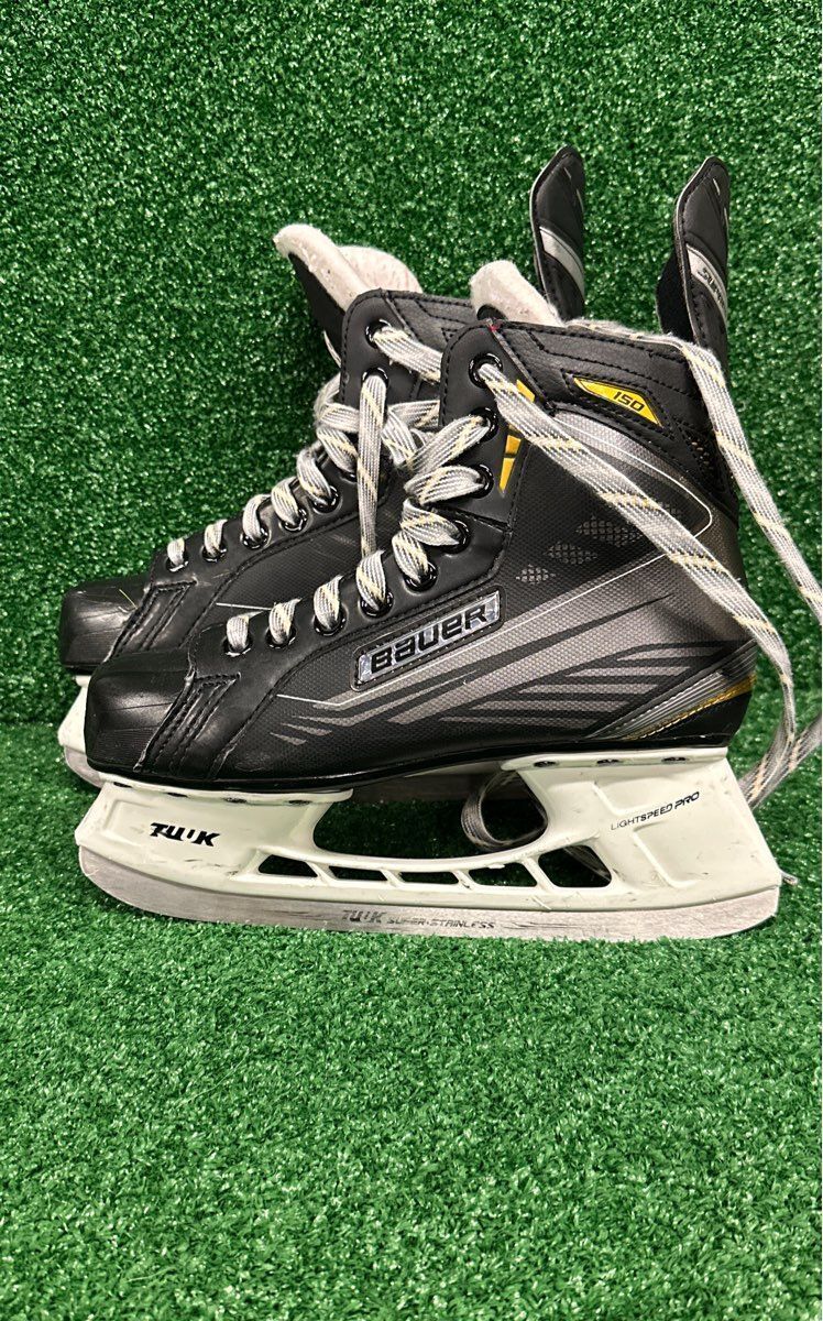 Bauer Supreme 150 Hockey Skates 5.0D Skate Size