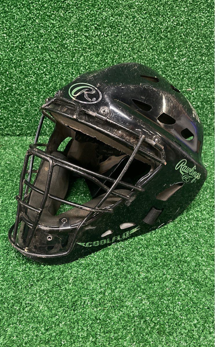 Rawlings CFA2 6 1/2" To 7" Hockey Style Catcher's Helmet