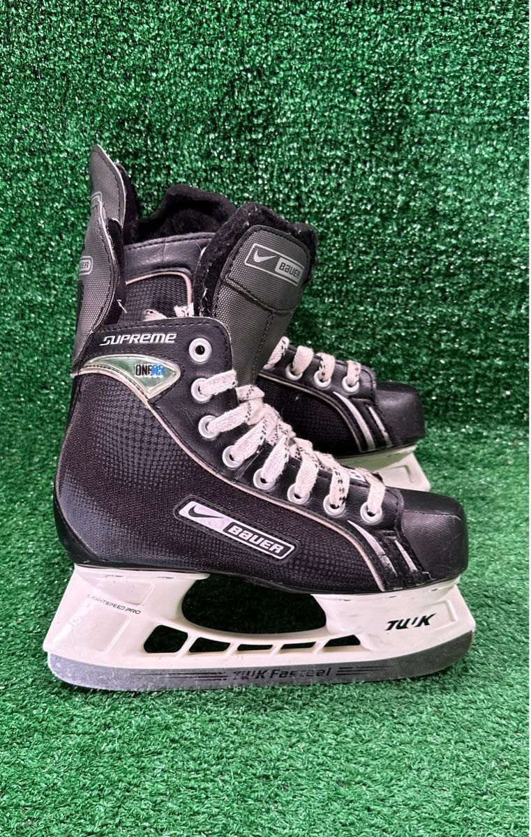 Nike Bauer Supreme One05 Hockey Skates 2.0-R Skate Size