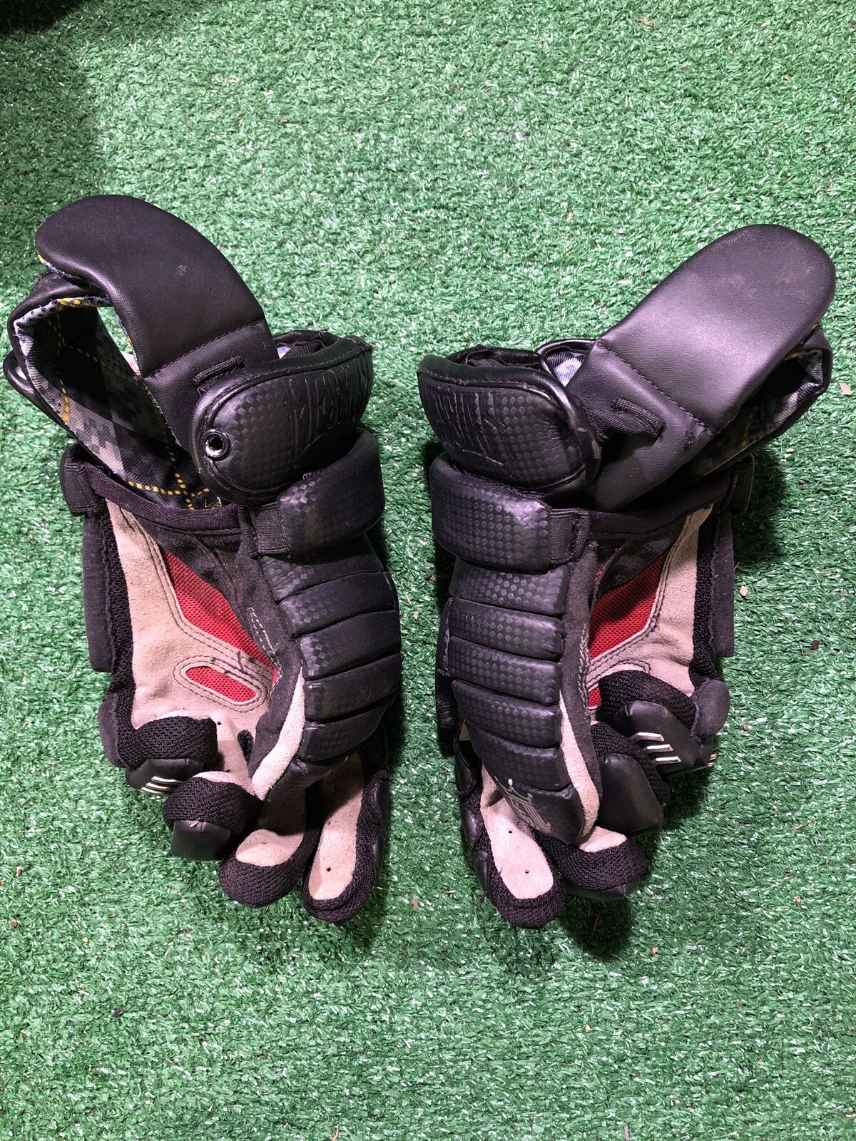 Brine Messiah Large Lacrosse Gloves