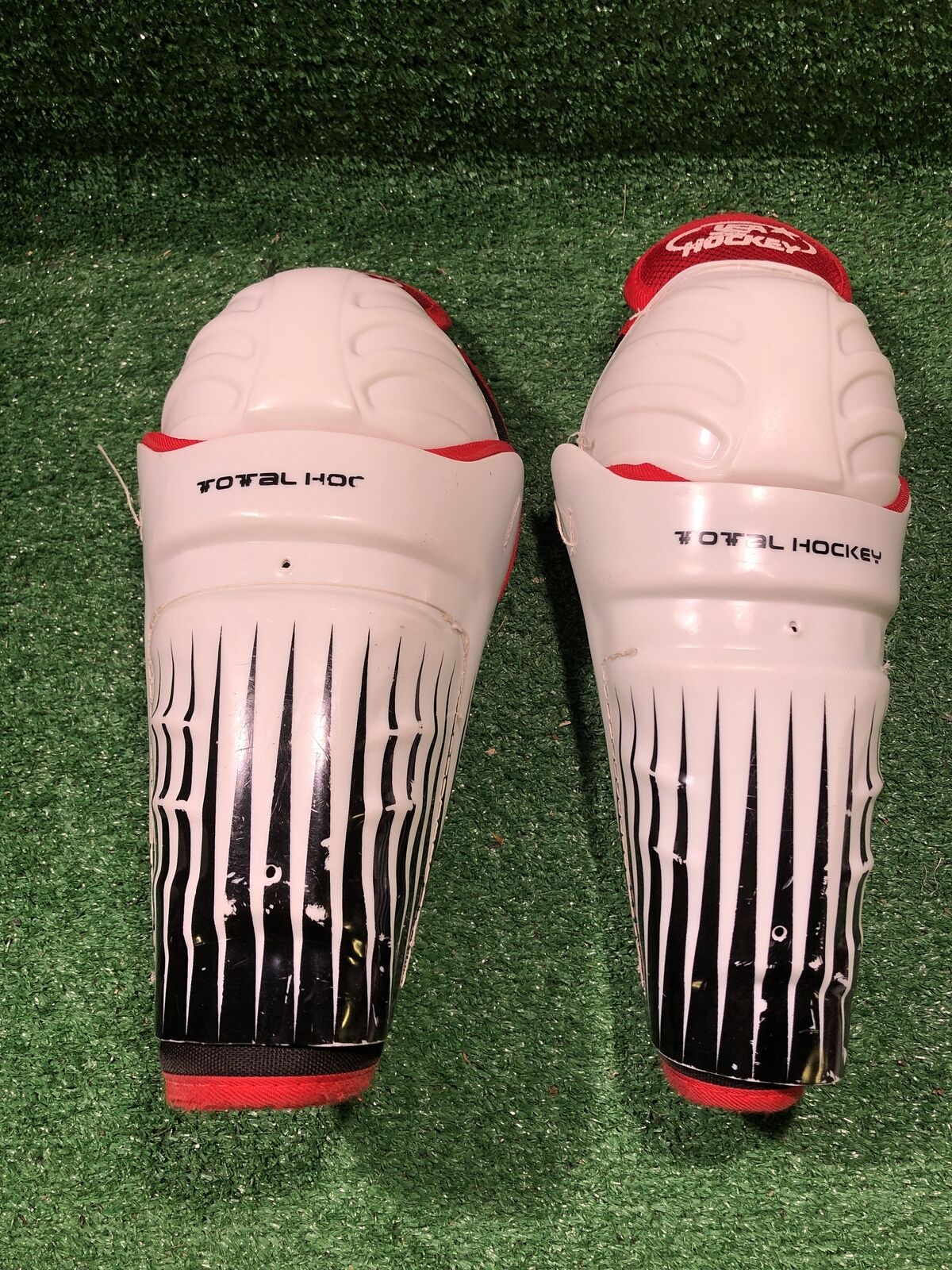 Total Hockey 10" Hockey Shin Guards