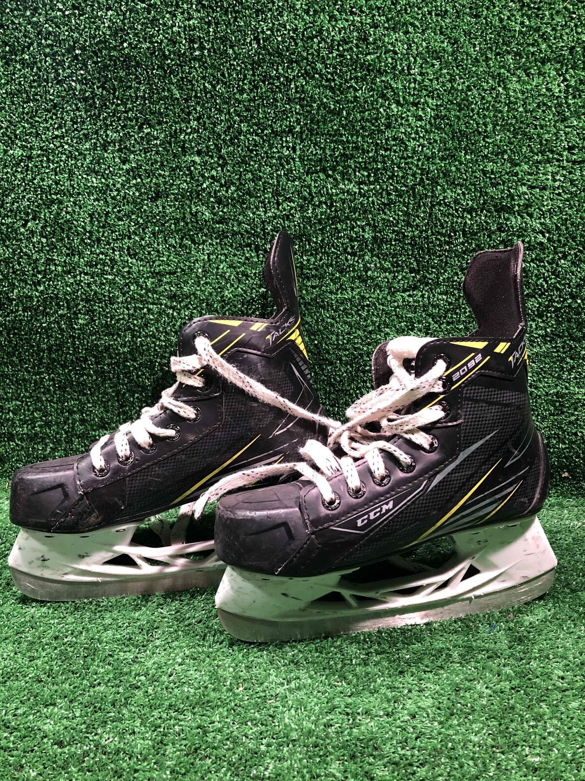 Ccm Tacks 2092 Hockey Skates 3.0 Skate Size