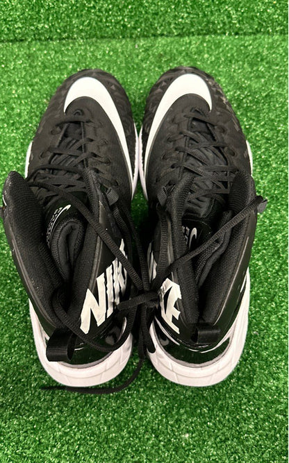 Nike Force Savage Pro 16.0 Size Football Cleats