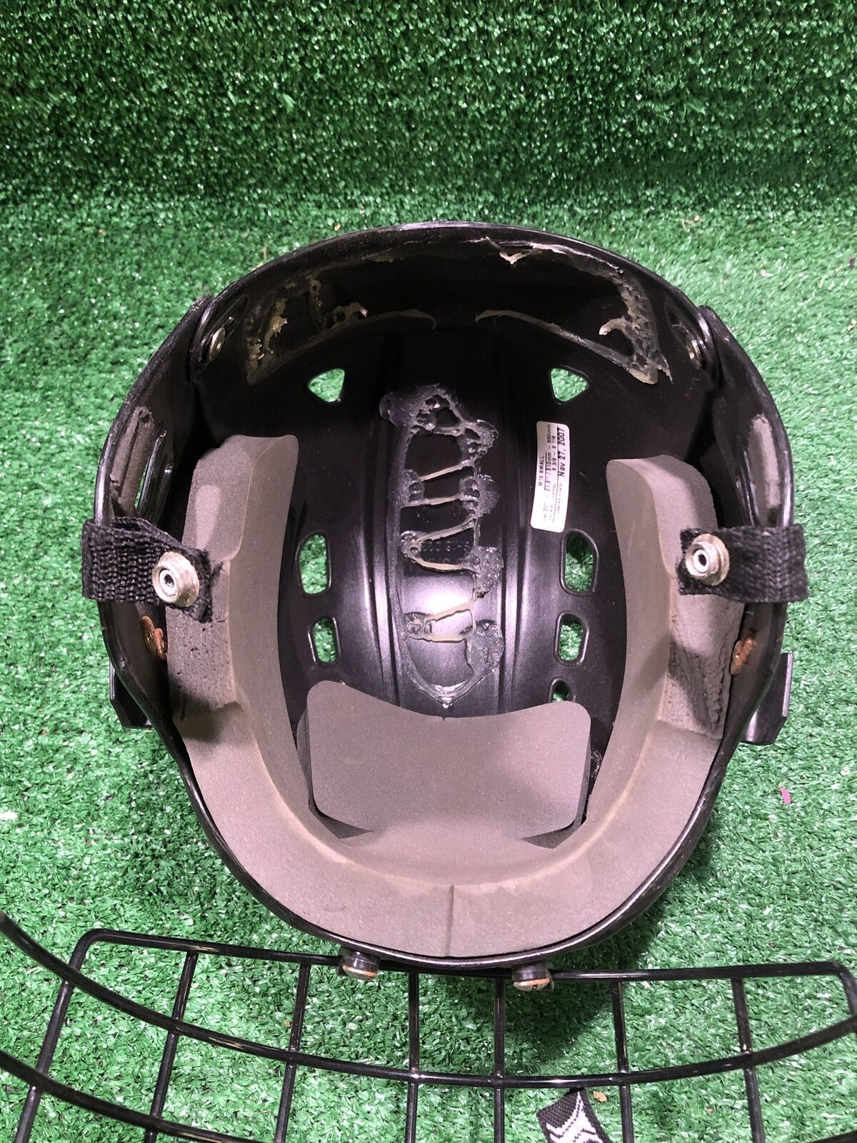 Mission M-15 Hockey Helmet Small