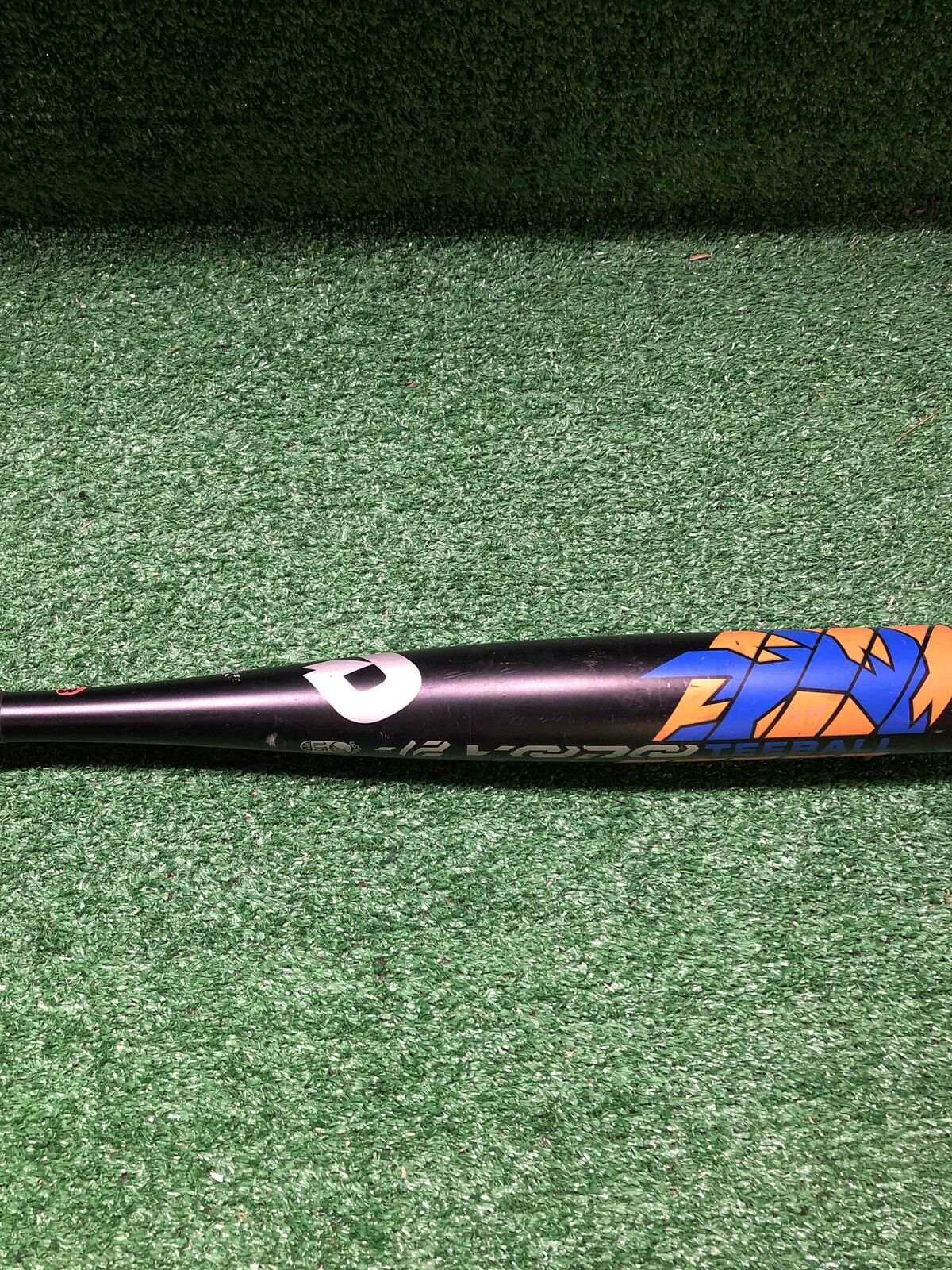 Demarini VTT16 Teeball Bat 26" 14 oz. (-12) 2 1/4"