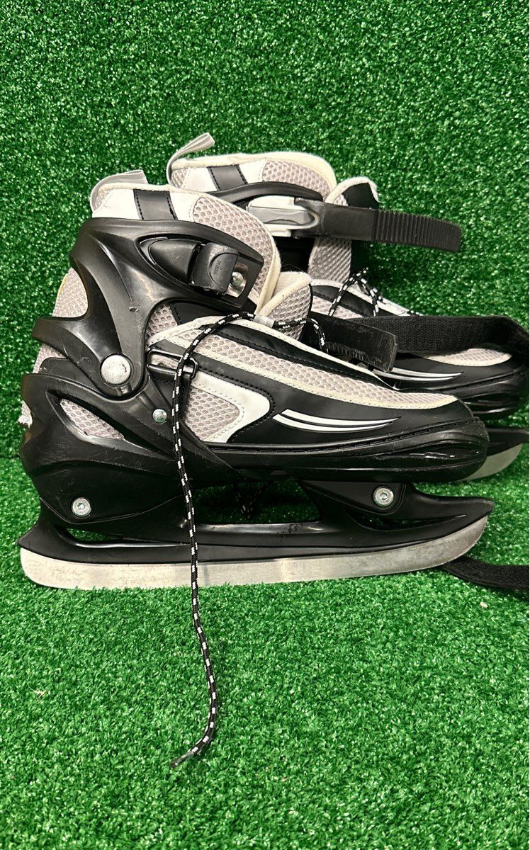 Lake Placid Summit Hockey Skates Adjustable 5-8 Skate Size