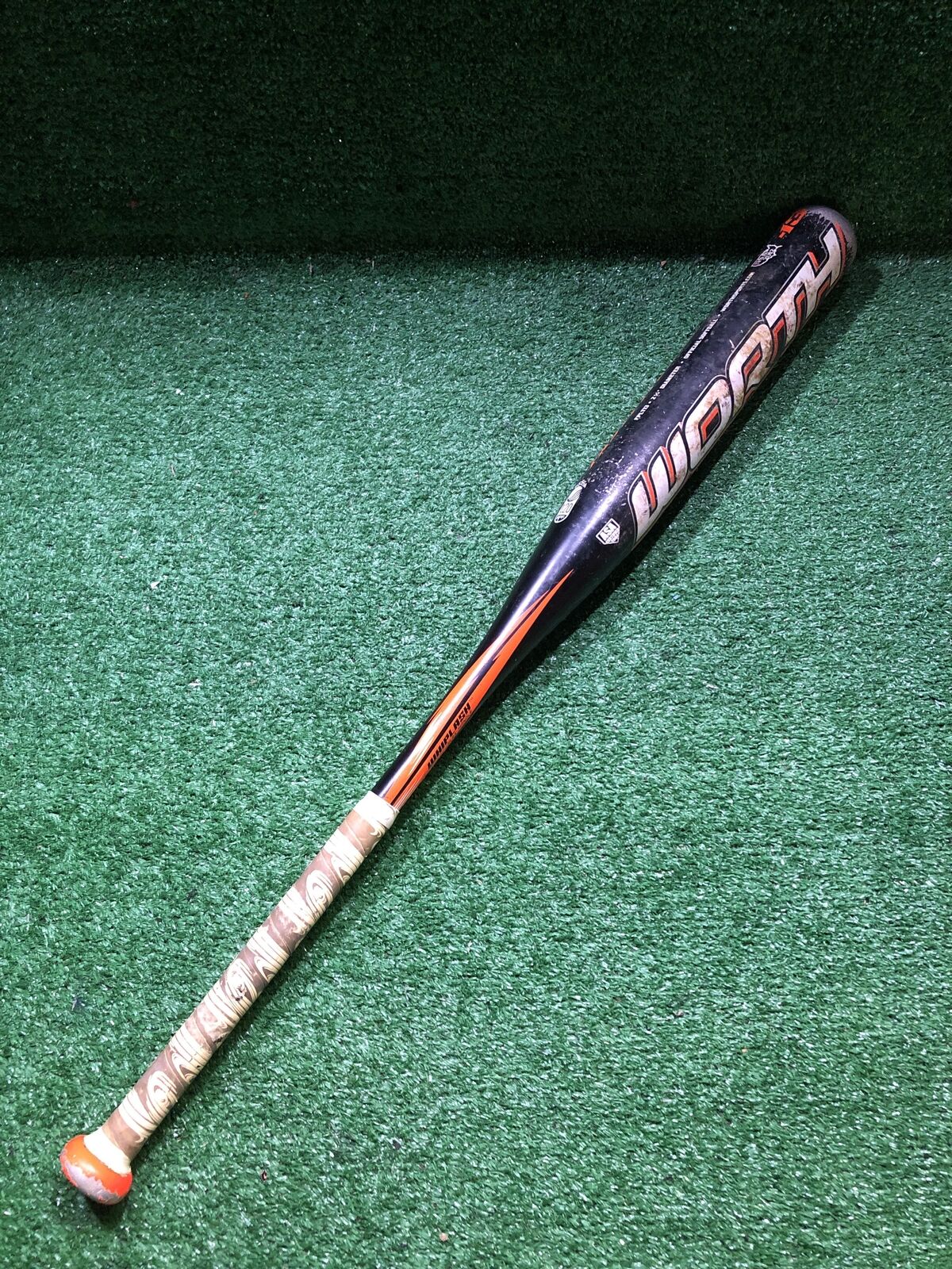 Worth FPLT13 Softball Bat 30" 17 oz. (-13) 2 1/4"