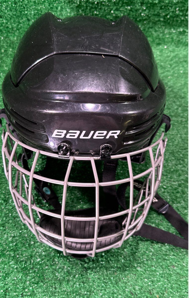 Bauer BHH2100 Hockey Helmet Small