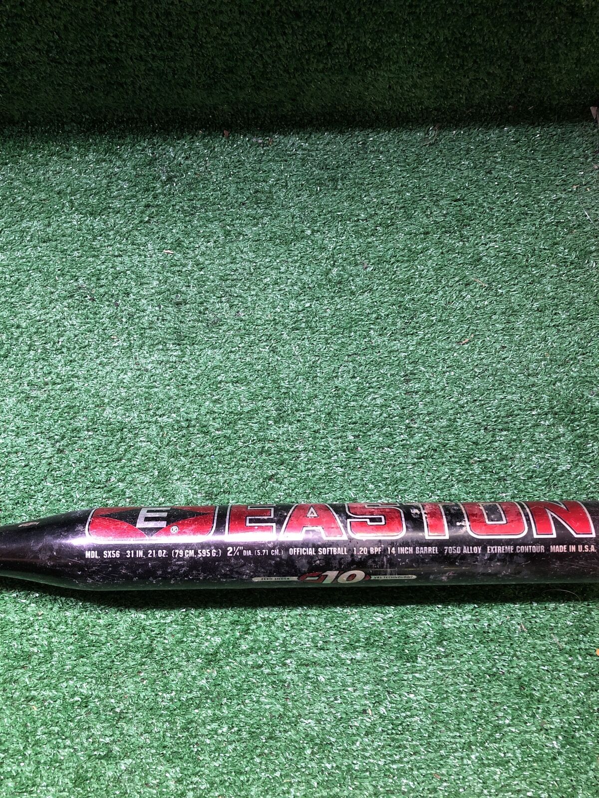 Easton SX56 Softball Bat 31" 21 oz. (-10) 2 1/4"