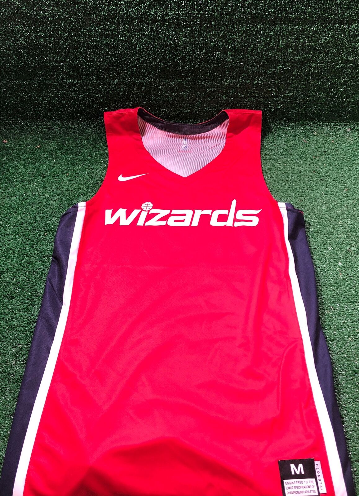 Team Issued Washington Wizards Nike Medium (M) Practice Jersey