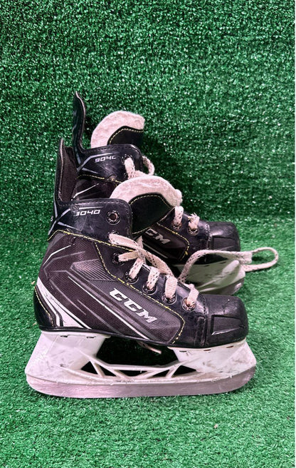 Ccm 9040 Hockey Skates Youth 12Y Skate Size