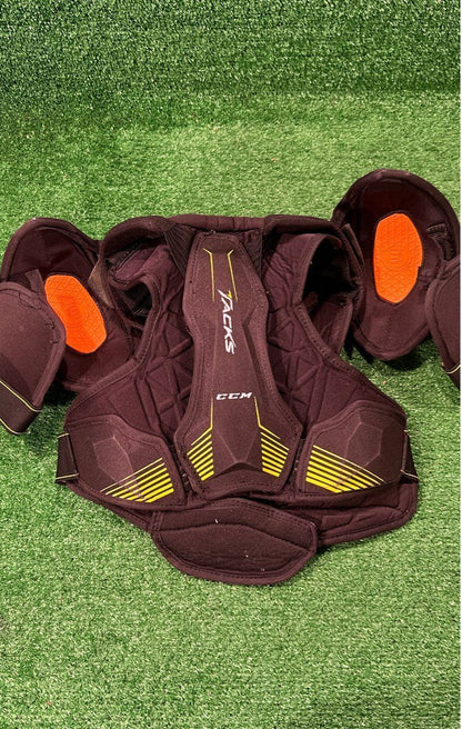 Ccm Tacks 7092 Hockey Shoulder Pads Junior Medium (M)