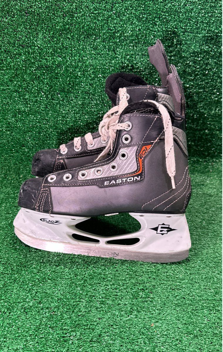 Easton EQ1 Hockey Skates 4.0 Skate Size