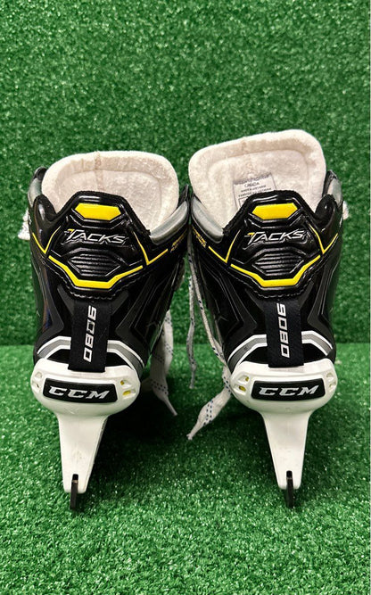 Ccm Tacks 9080 Hockey Goalie Skates 8.0 Skate Size