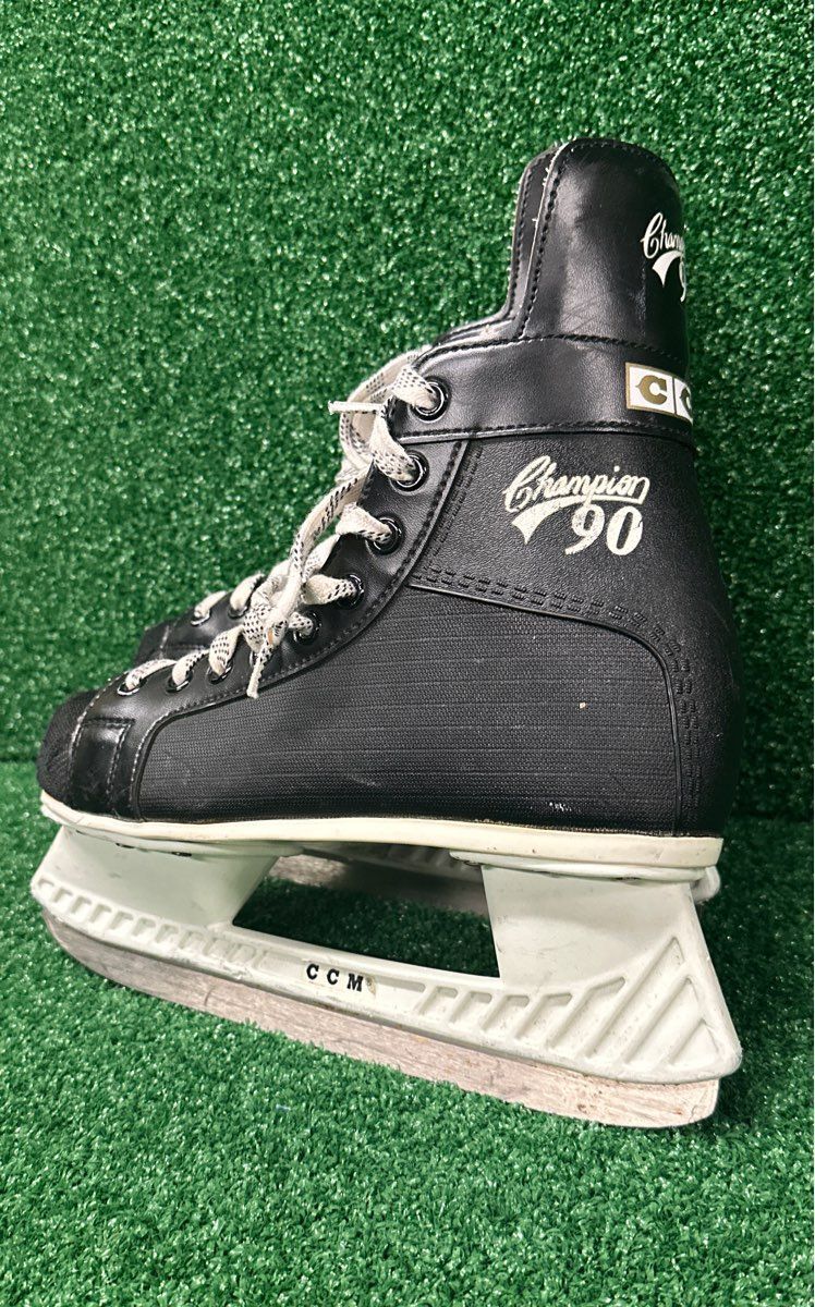 Ccm VINTAGE Champion 90 Hockey Skates 6.0 Skate Size