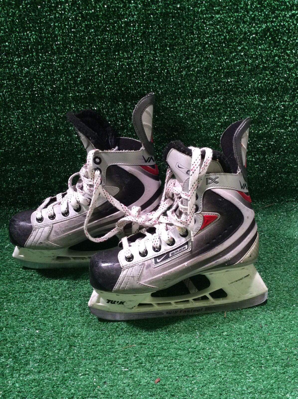 Nike Bauer Vapor IX Hockey Skates 5.0 Skate Size