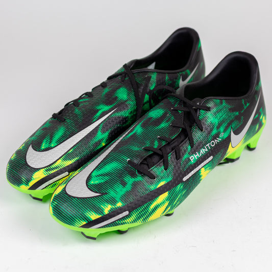 Nike Phantom GT Soccer Cleats Men's Size 13.0 – New Without Box