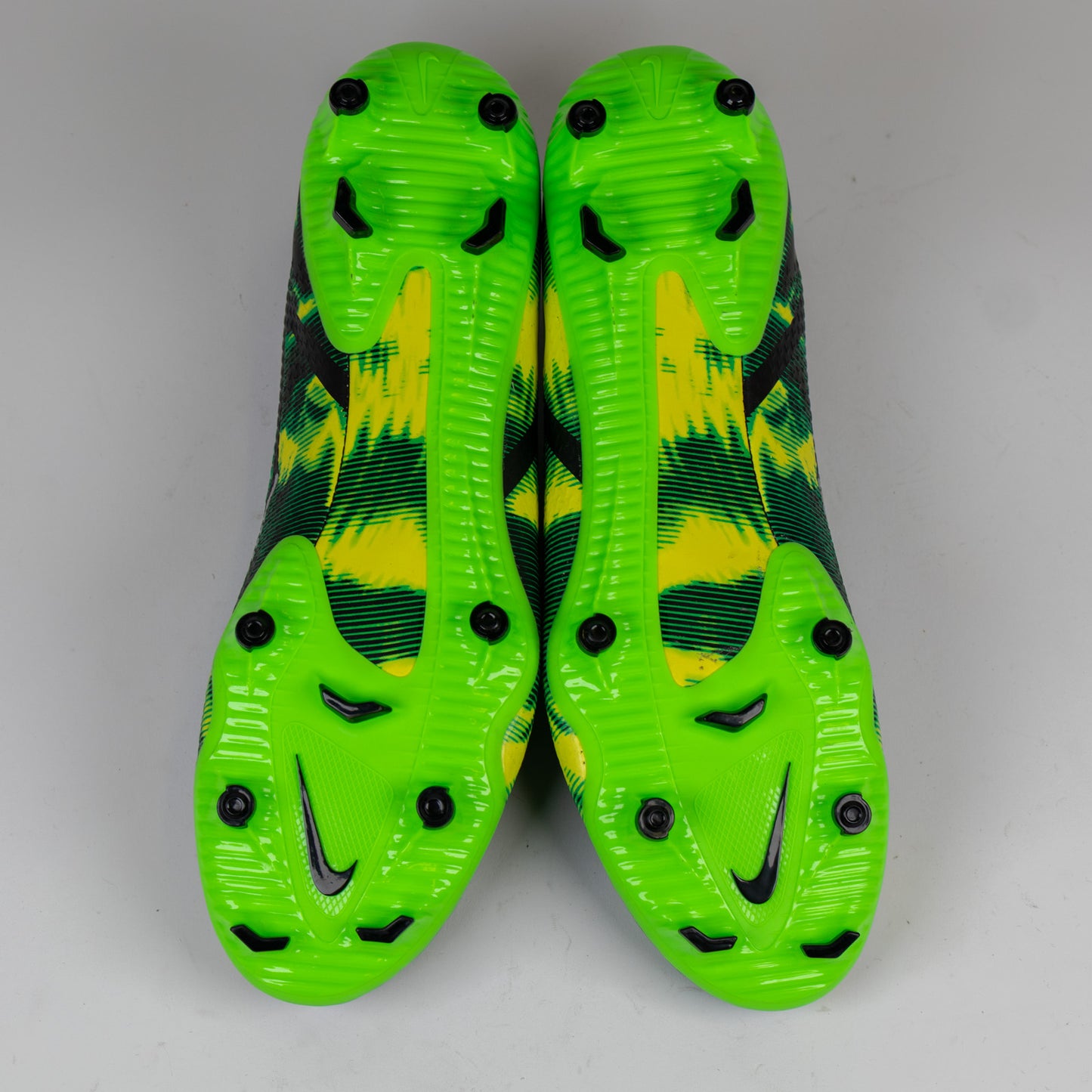 Nike Phantom GT Soccer Cleats Men's Size 13.0 – New Without Box